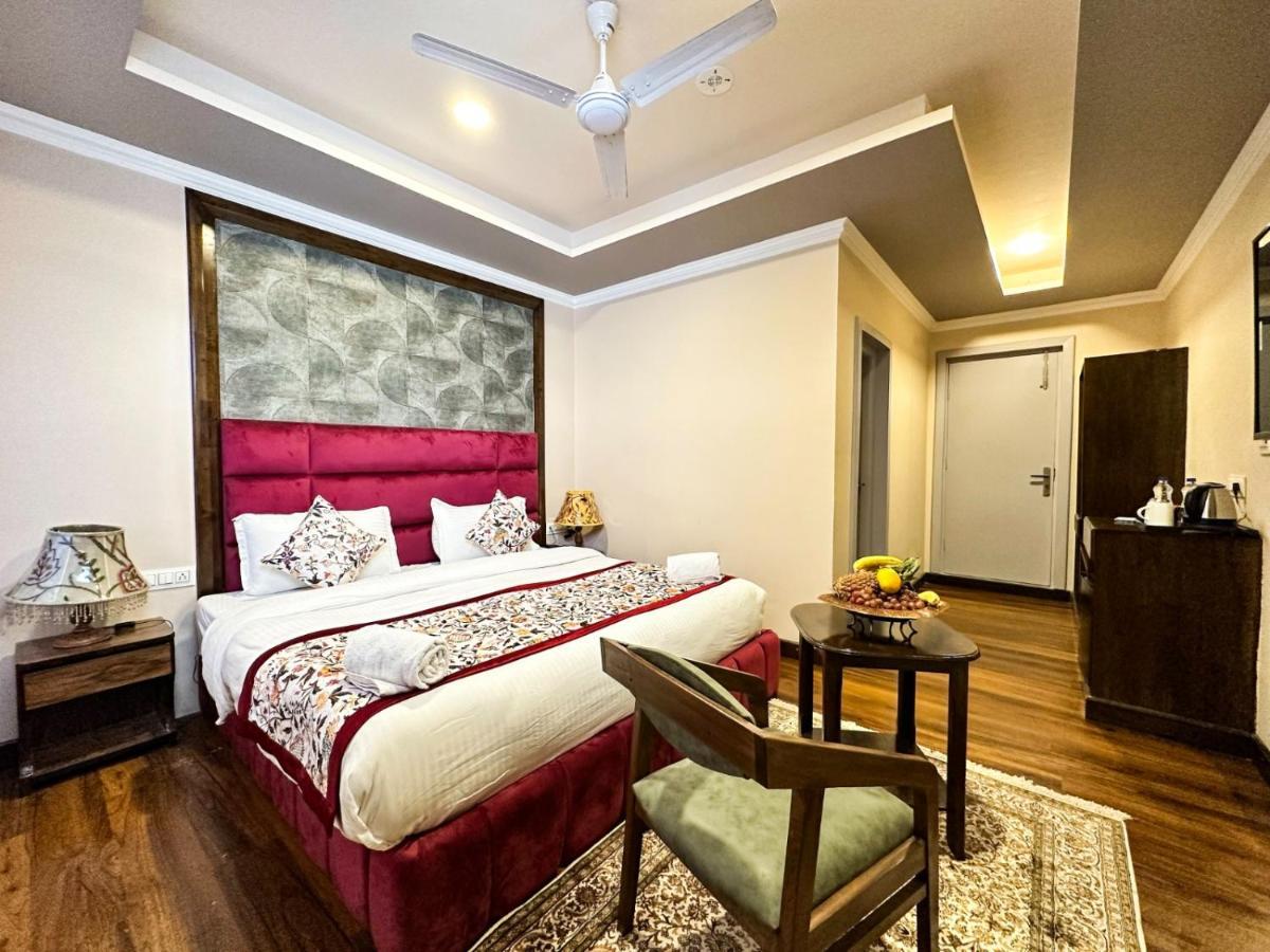 Srinagar Group Of Hotels Eksteriør billede